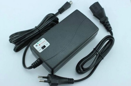 CHARGEUR COMPATIBLE LEICA GKL22 – Image 1