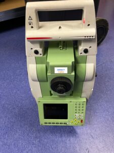 LEICA TS12 5" R400 + GS08Plus