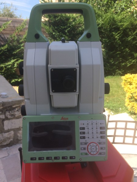 Leica TS60 0.5" R1000